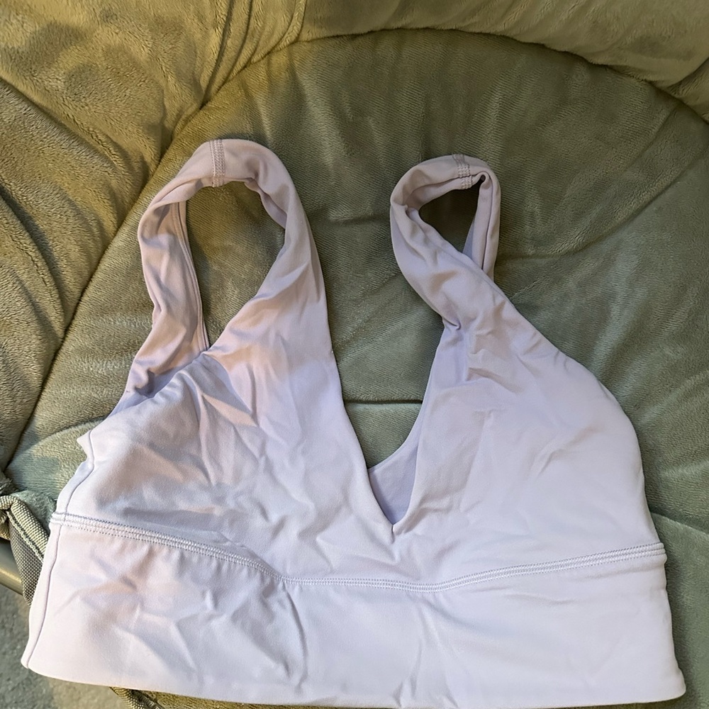 Lululemon sports bra